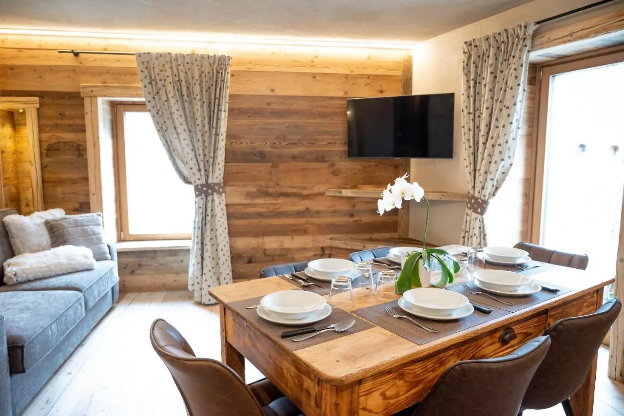 Residenza Dell'Aquila - Appartamento Vezza dʼOglio