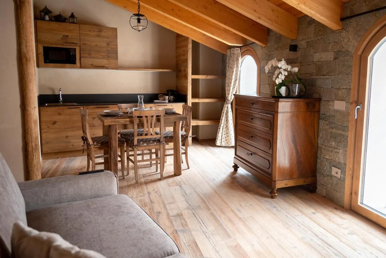 Residenza Dell'Aquila - Appartamento Vezza dʼOglio